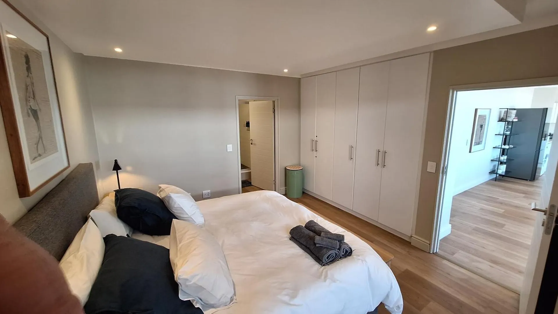 Sunrise Paradise Empire Penthouse Muizenberg Apartment